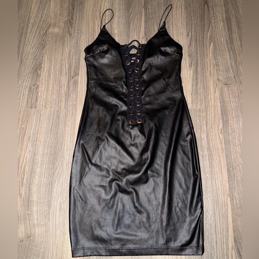 Fashion nova Black Lace-Up Dress